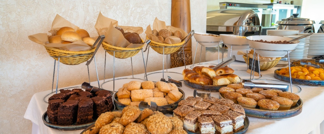 additional-breakfast-dinner-6