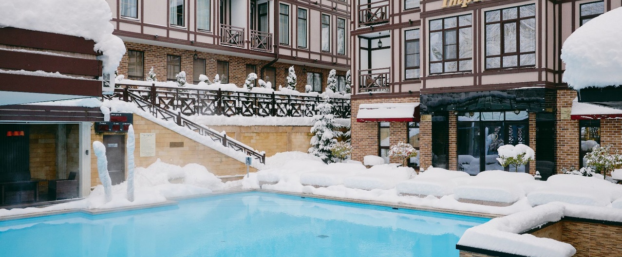 Подогреваемый бассейн