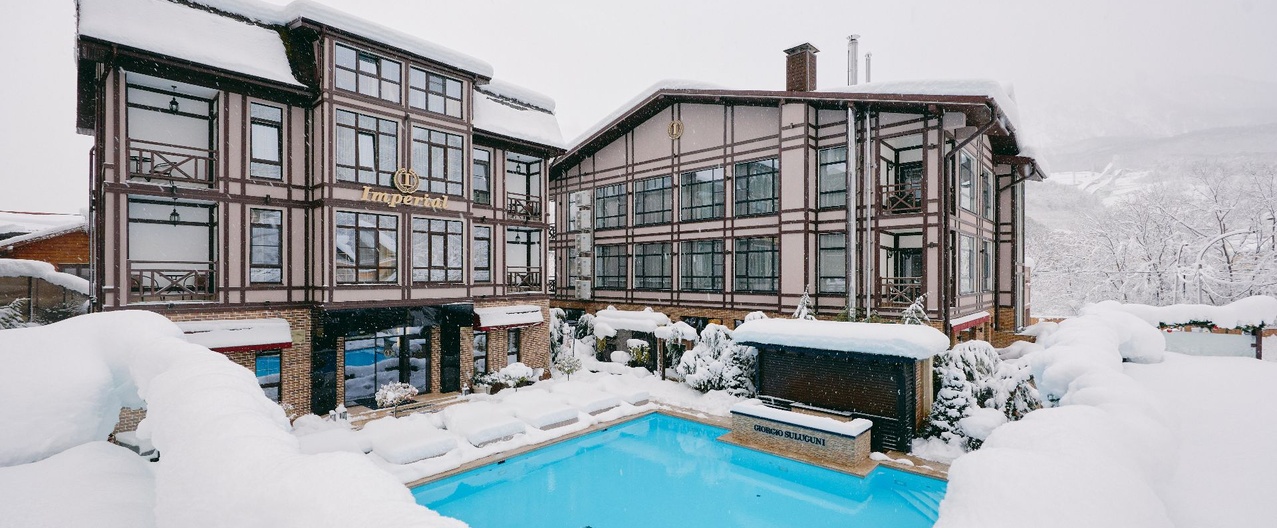 Подогреваемый бассейн