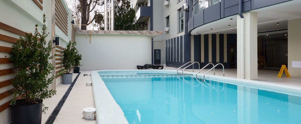 pool-global-2