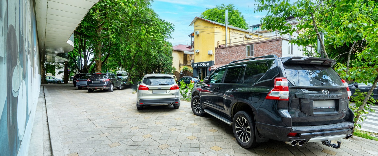 global-parking-1