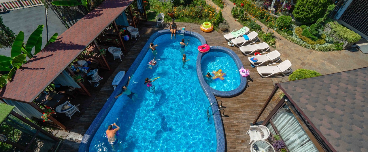 arli-heated-swimming-pool-2