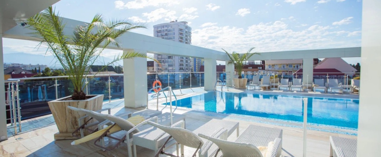 pool-el-paraiso-2